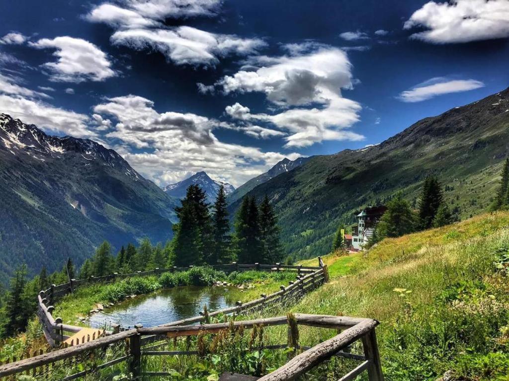 Alpengasthof Gaislach Alm Hotell Sölden Exteriör bild